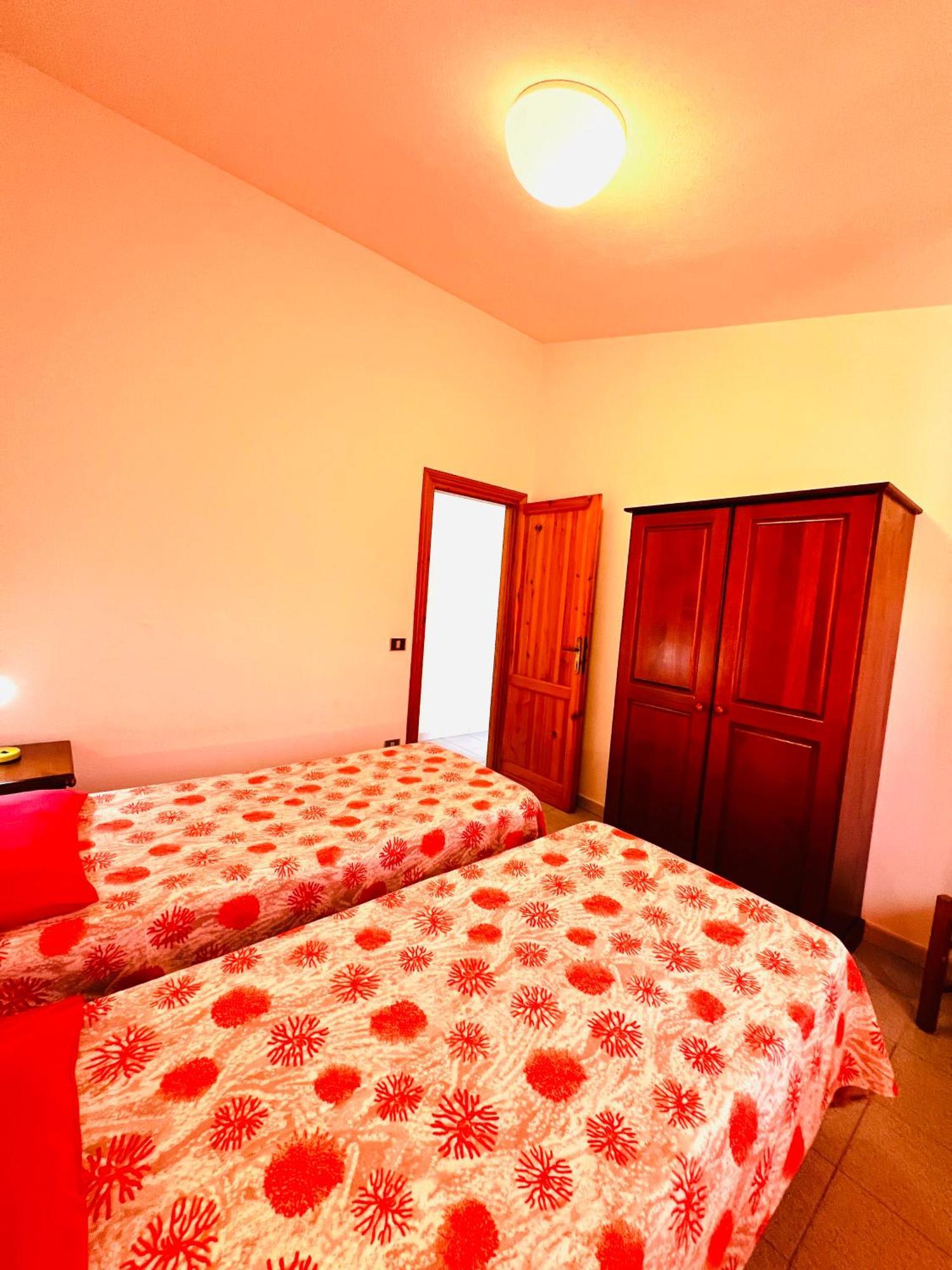Residence La Cinta 8 Сан-Теодоро Экстерьер фото